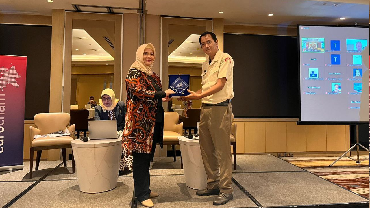 Dosen Universitas Pertahanan RI Menjadi Pembicara dalam Seminar EuroCham Indonesia